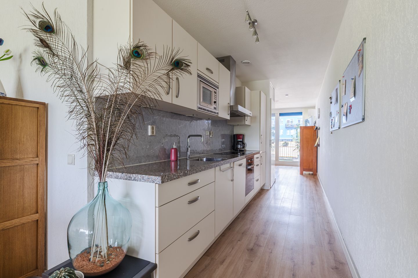 Foto 14 van Regenboog 33