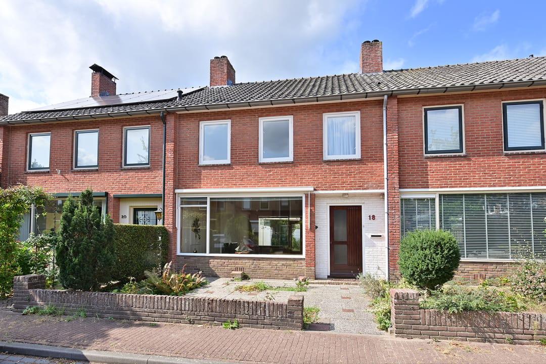 Photo 1 of Thorbeckestraat 18