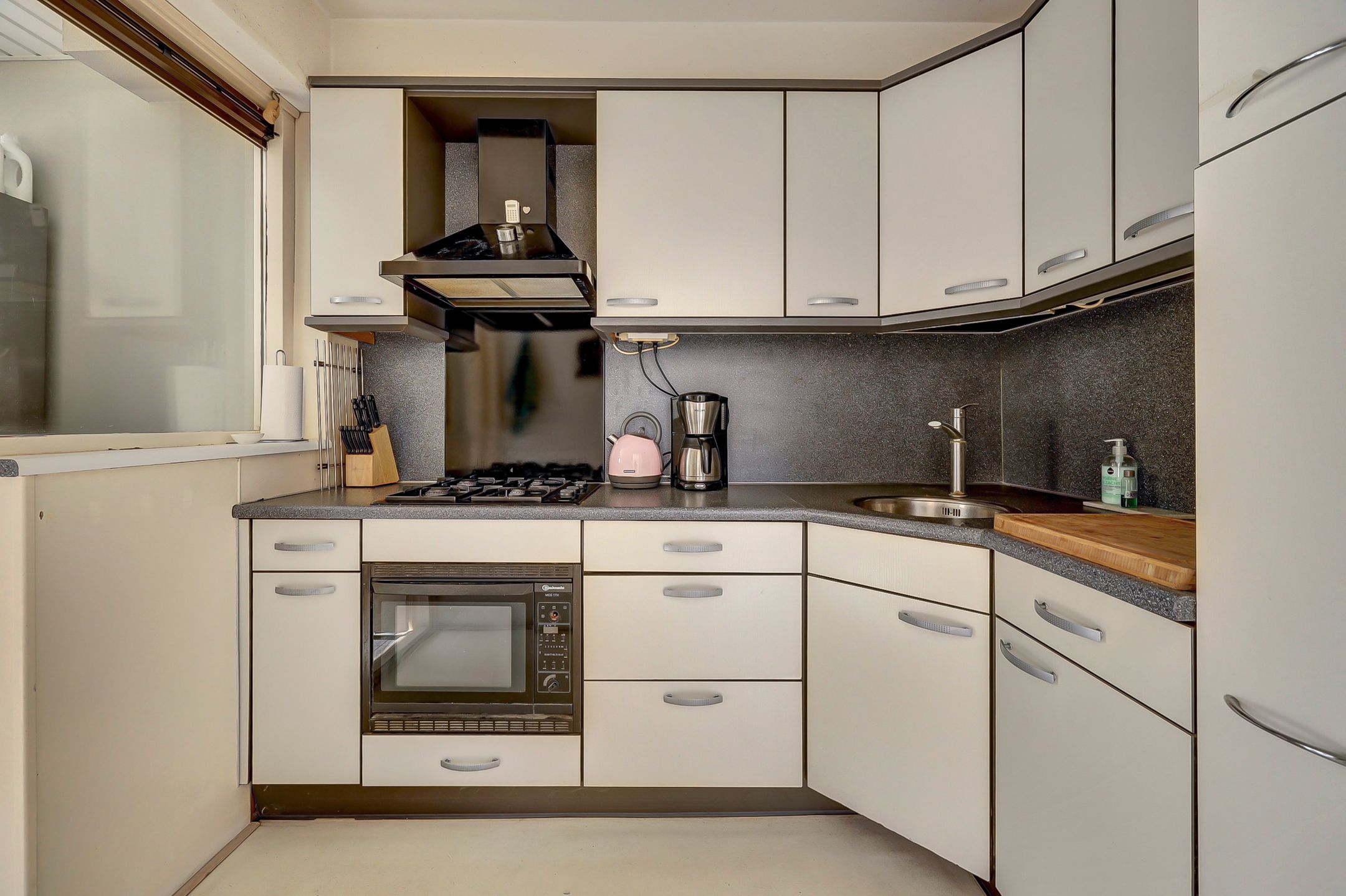 Foto 12 van Julianastraat 69