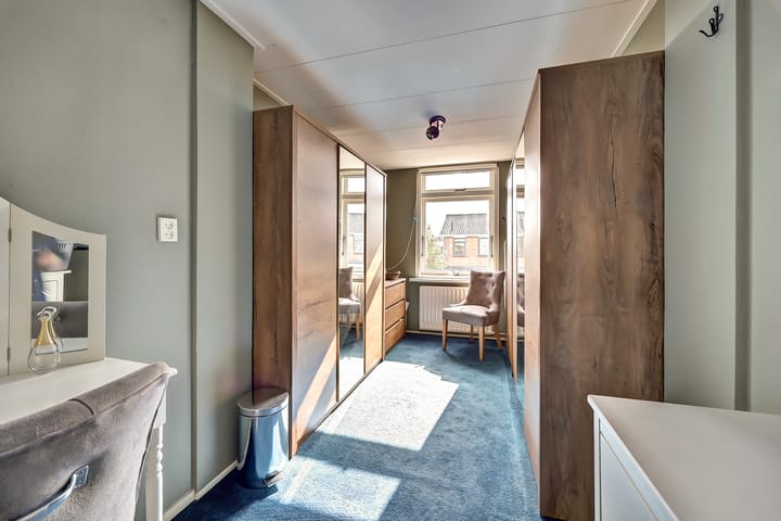 Photo 20 of Julianastraat 69