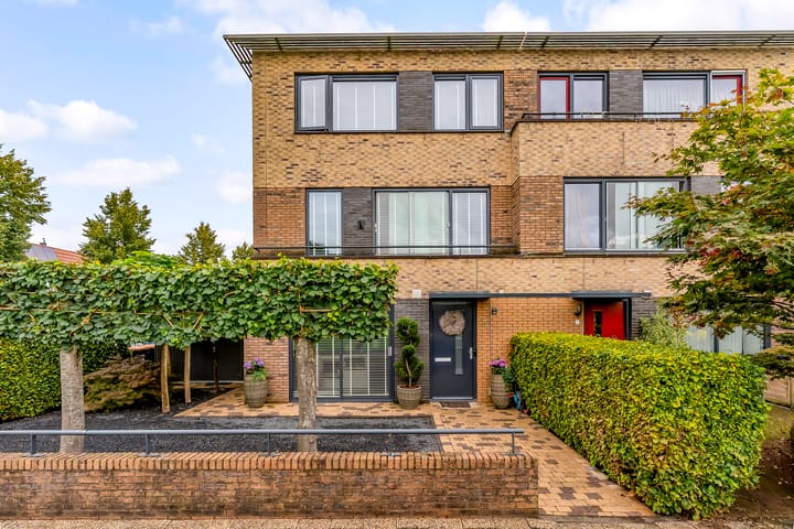 Foto 2 van Wielewaal 1