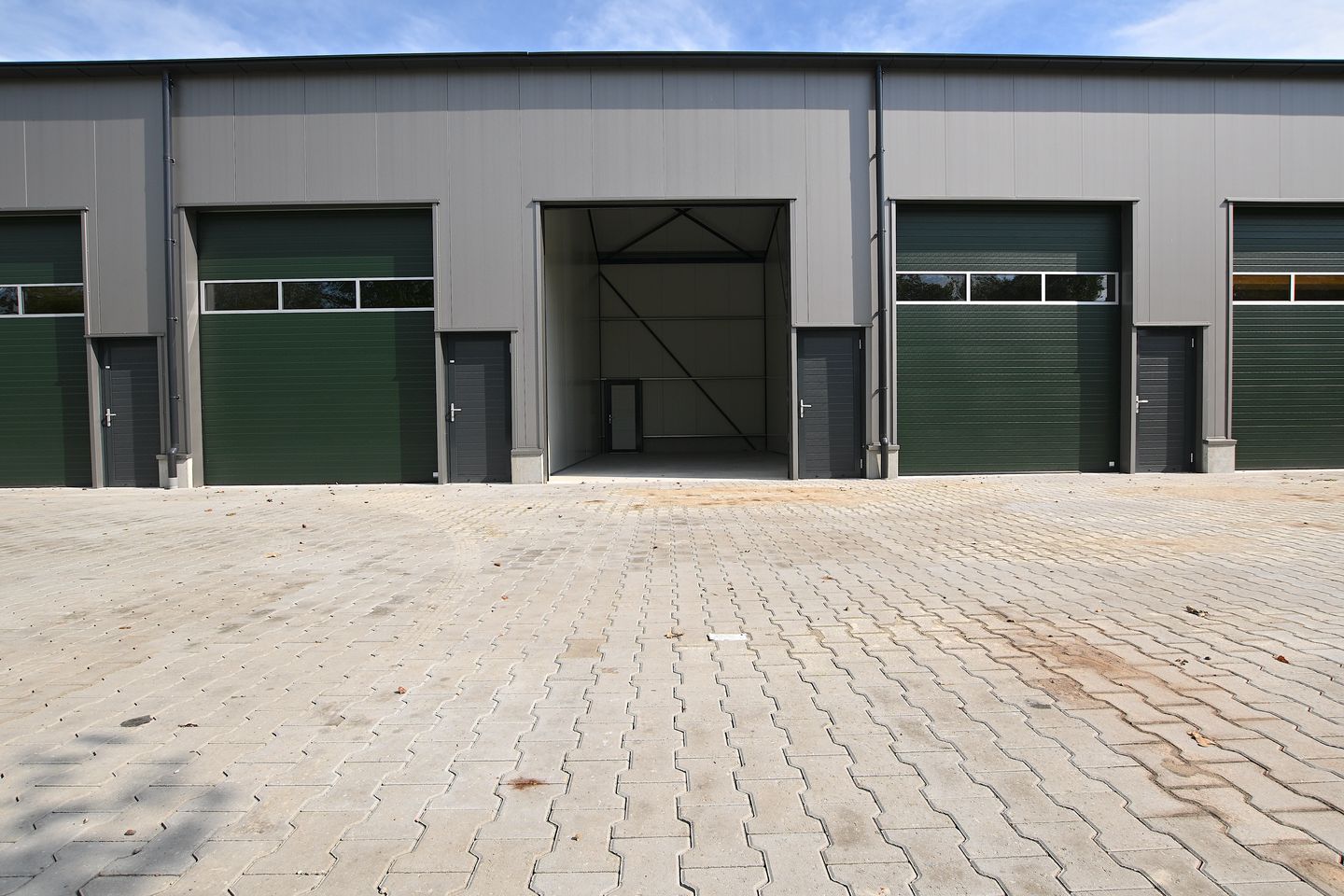 View photo 1 of Strengenweg 1-H