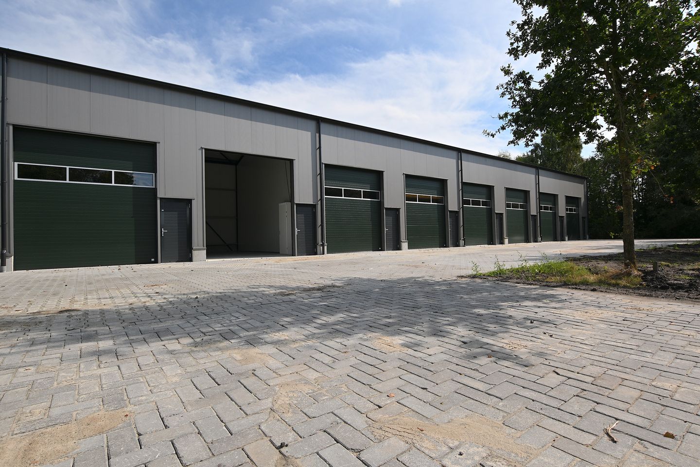 View photo 3 of Strengenweg 1-H