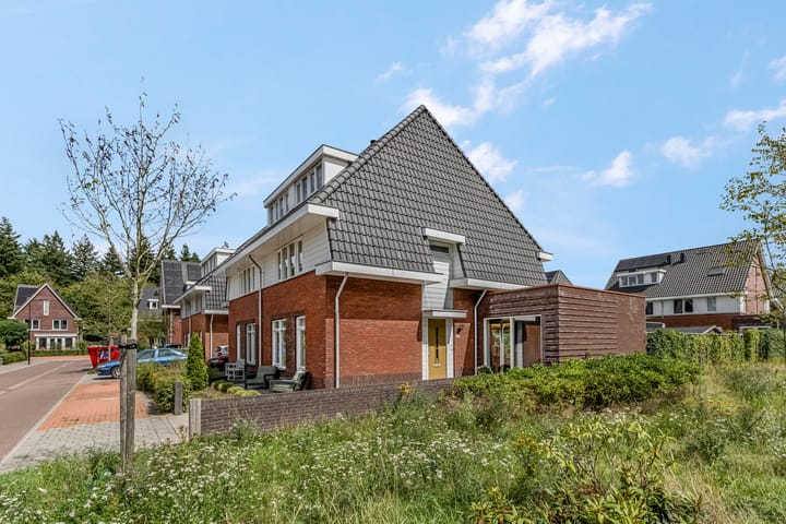 Foto 2 van Etienne de Pinedaweg 24