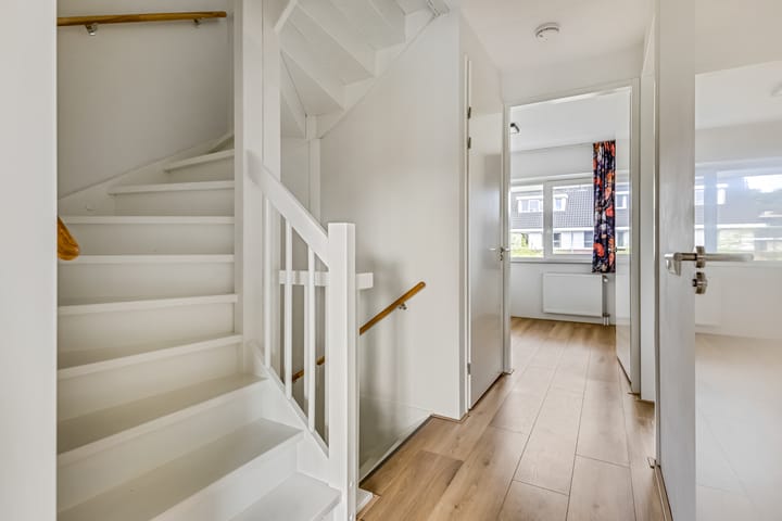 Foto 43 van Etienne de Pinedaweg 24