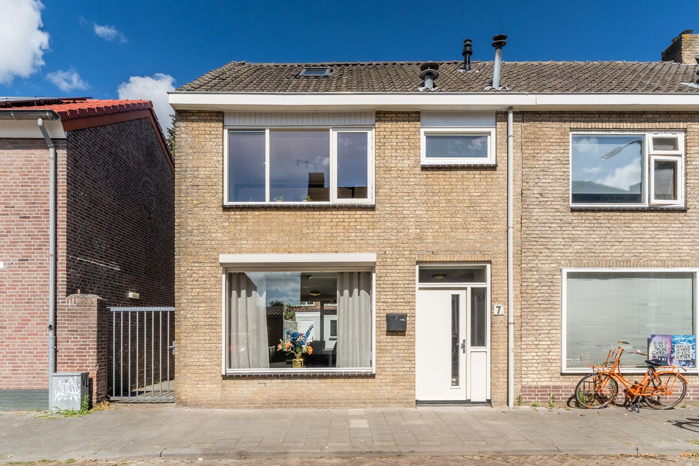 Foto 1 van Churchillplein 7