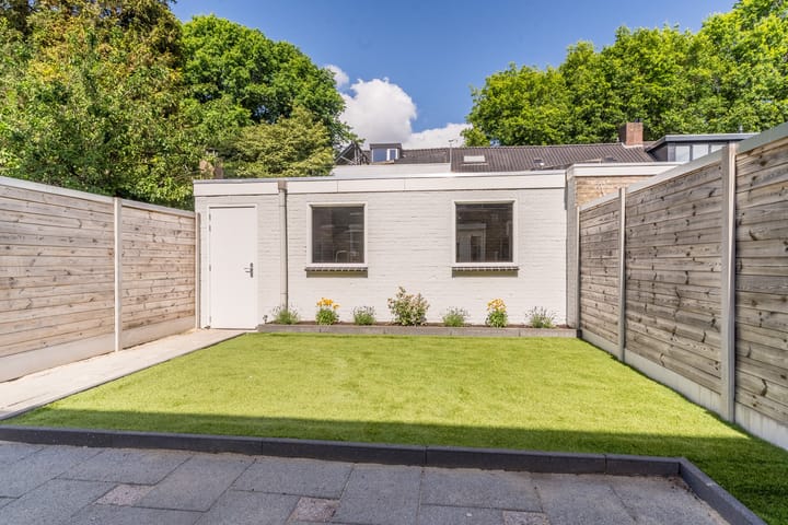 Foto 29 van Churchillplein 7