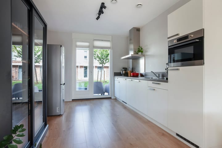 Foto 3 van Joop den Uylhof 10