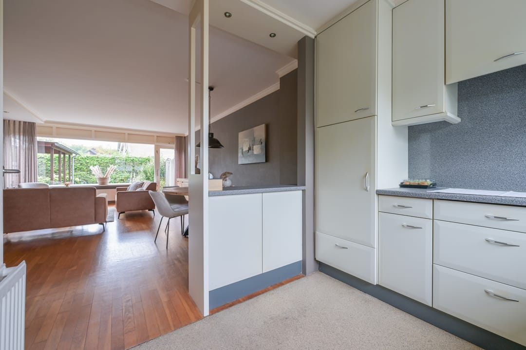 Photo 8 of Anna van Gelrestraat 16