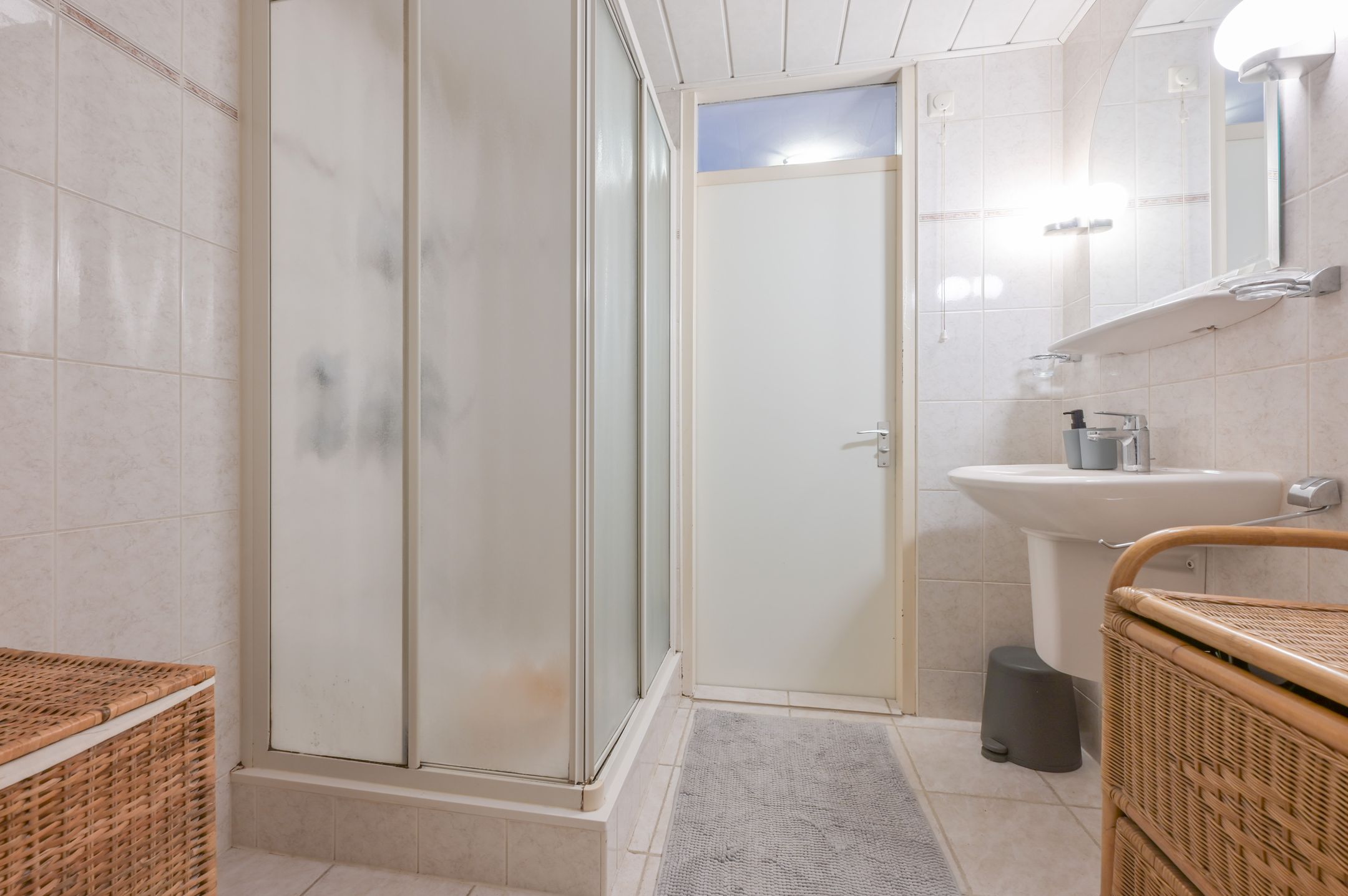 Photo 15 of Anna van Gelrestraat 16