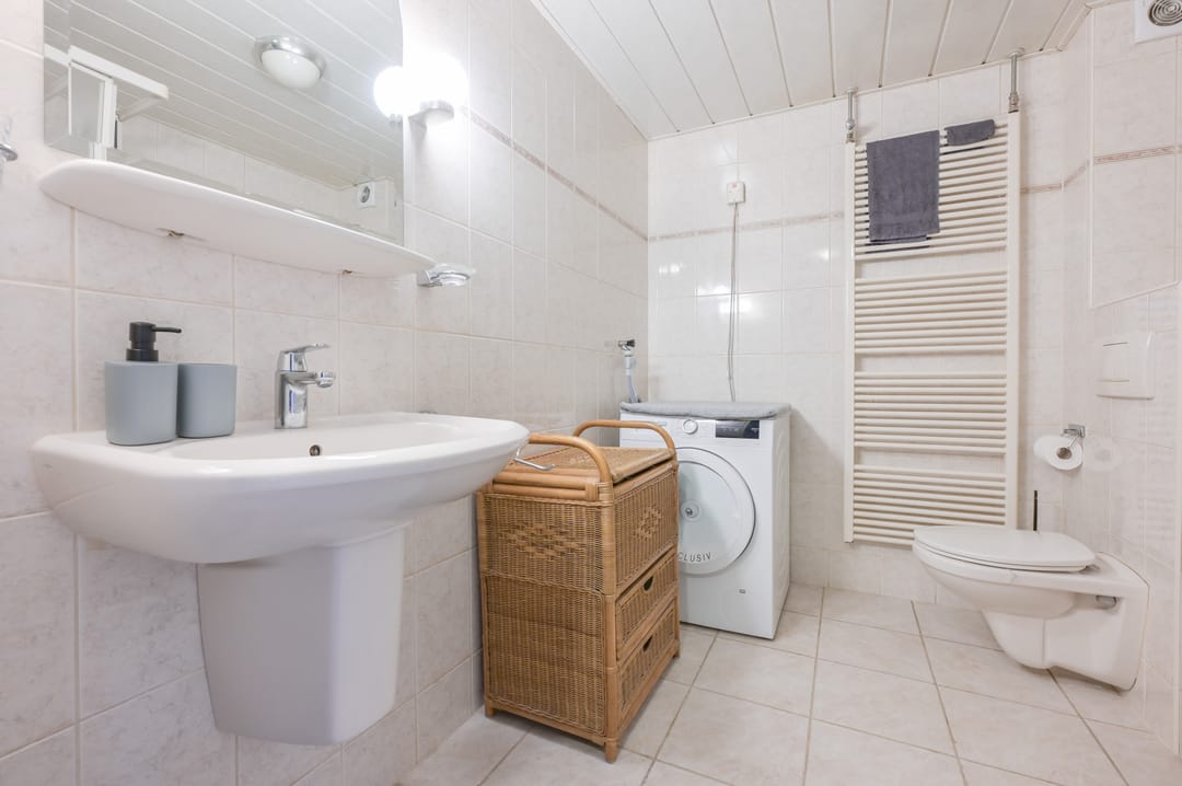 Photo 16 of Anna van Gelrestraat 16