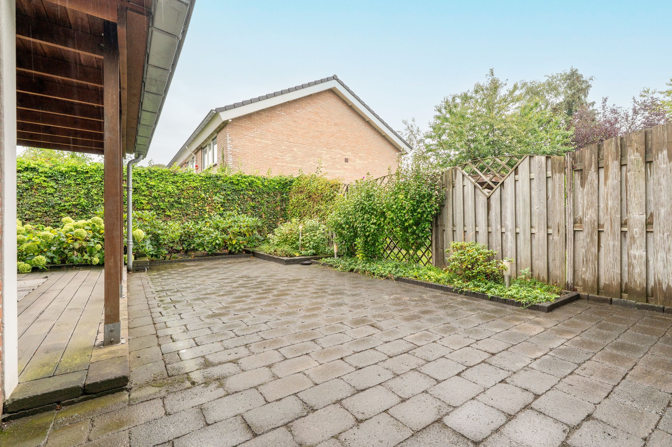 Photo 30 of Anna van Gelrestraat 16