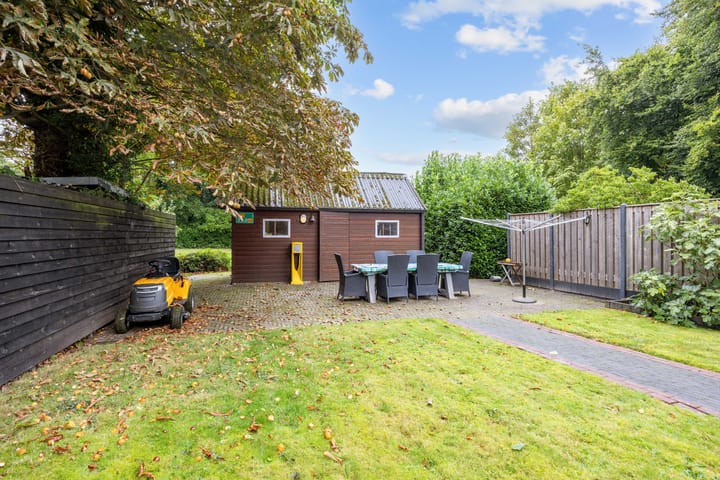 Photo 35 of Ds. Sicco Tjadenstraat C 22-A