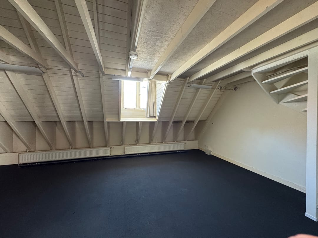 Foto 16 van Bloemendalstraat 3