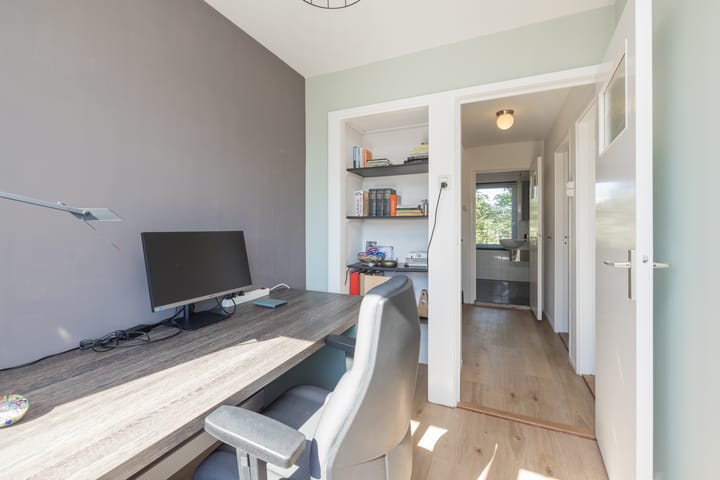 Photo 30 of Narcissenlaan 34