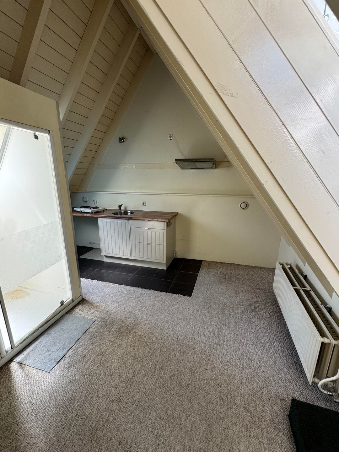 Foto 22 van Bloemendalstraat 3