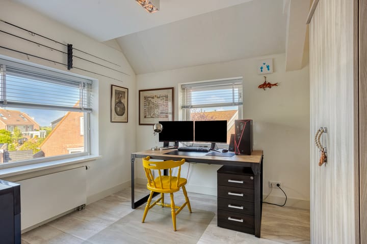 Foto 33 van Westknollendam 76-A