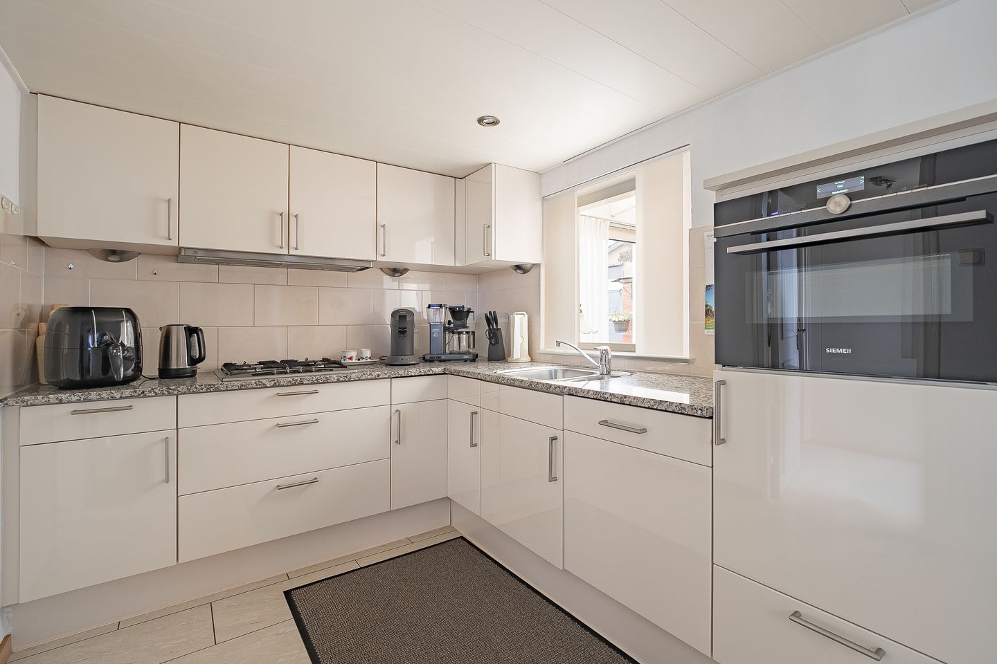 Foto 10 van Ruys de Beerenbroucklaan 60