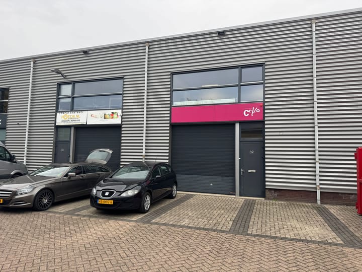 De Ring 32, Vught