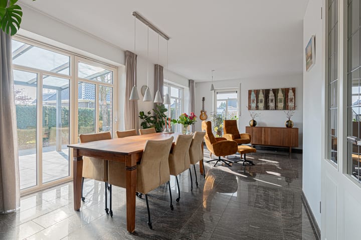 Foto 18 van Cantharel 13