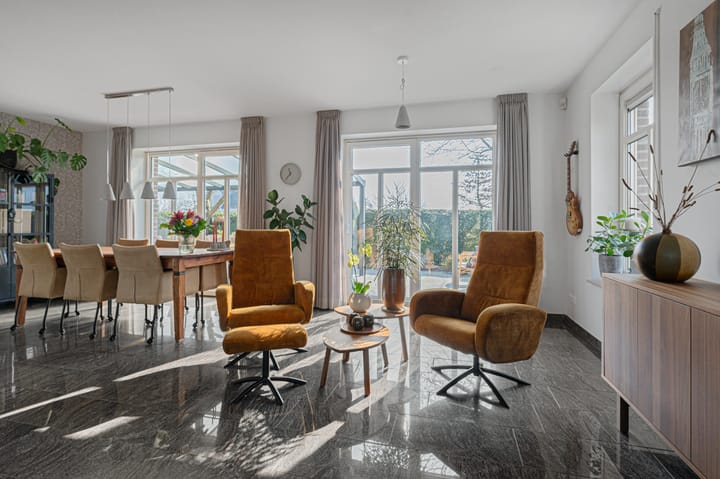 Foto 24 van Cantharel 13