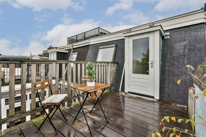 Photo 20 of Jacob van Lennepstraat 6-3