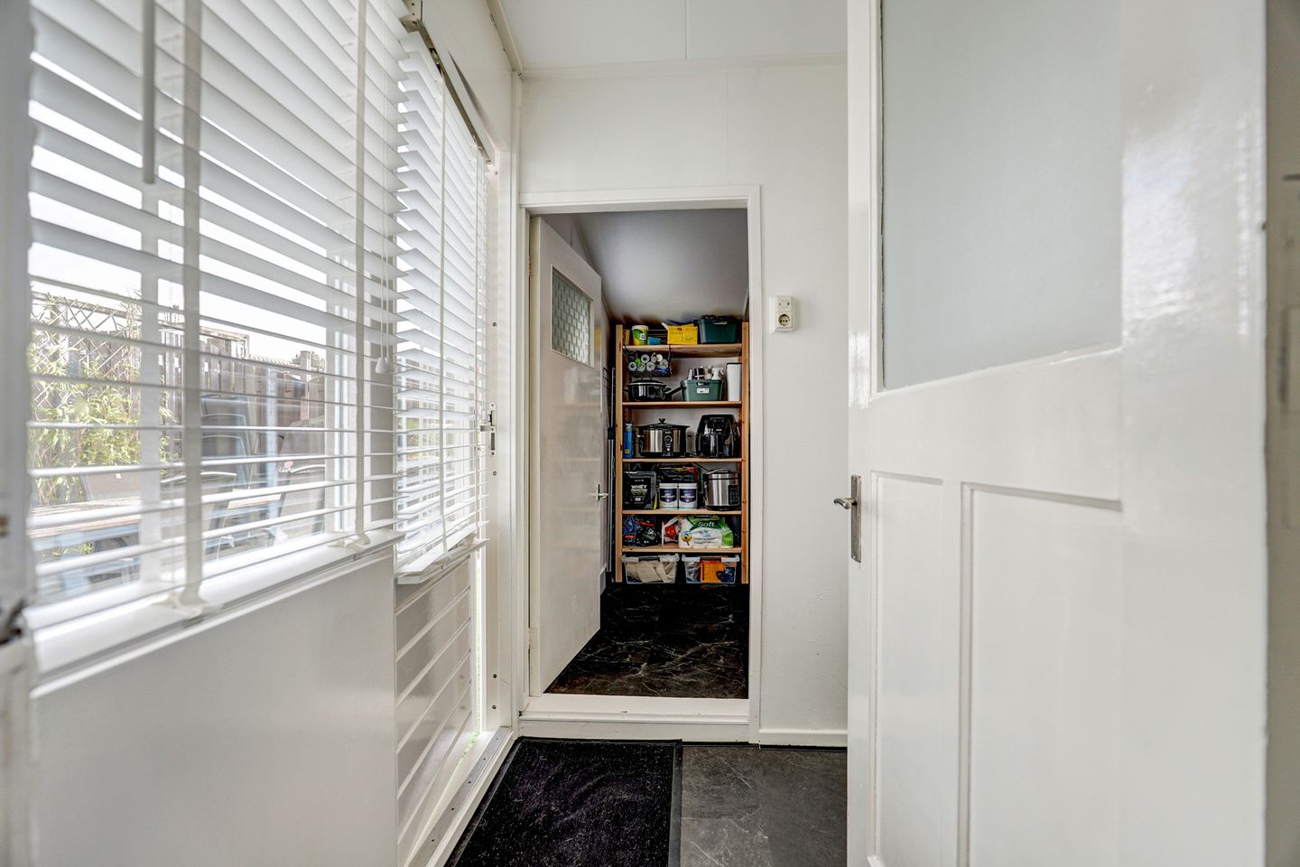 Foto 34 van Burgemeester Meijboomstraat 64