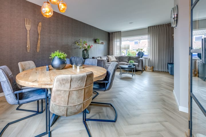 Photo 5 of Kamperfoeliestraat 3