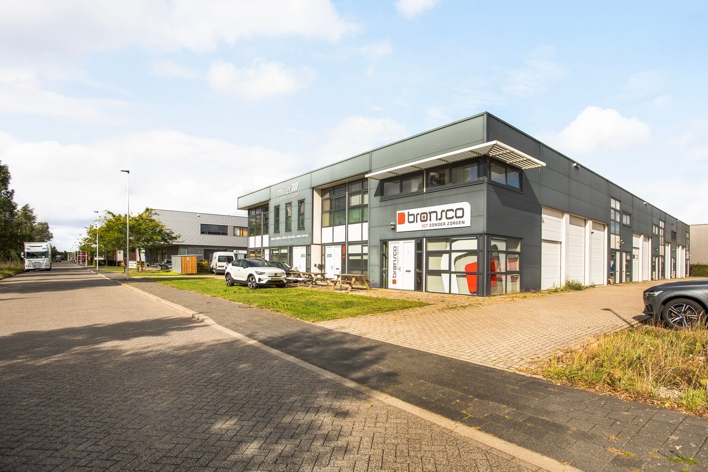 View photo 4 of Laan van de Maagd 127