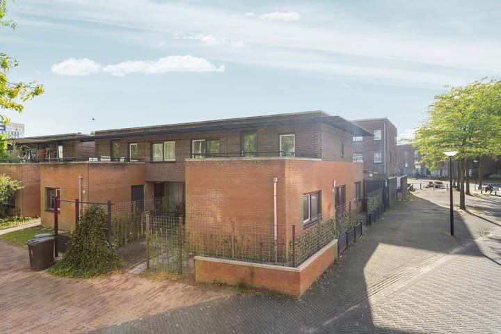 Foto 2 van Humberto Delgadoplein 25