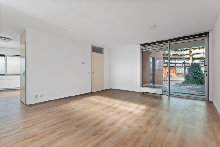 Photo 6 of Humberto Delgadoplein 25