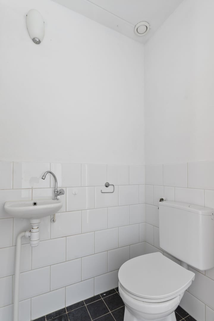 Photo 21 of Humberto Delgadoplein 25