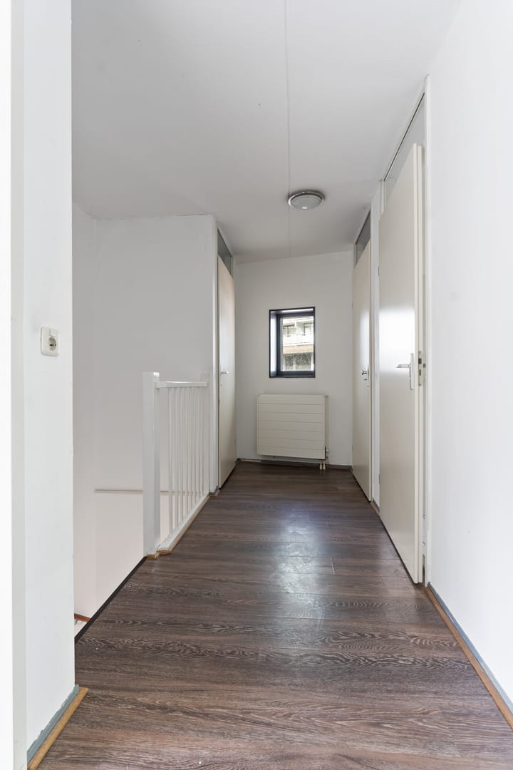 Photo 23 of Humberto Delgadoplein 25