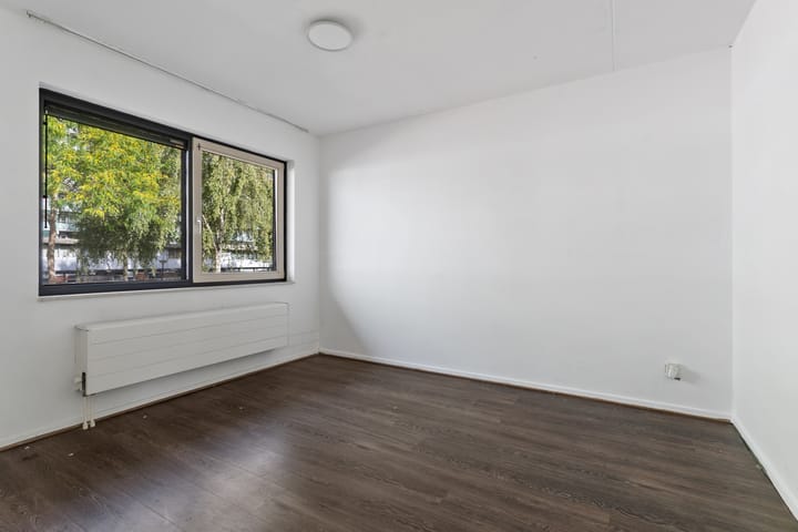 Photo 33 of Humberto Delgadoplein 25