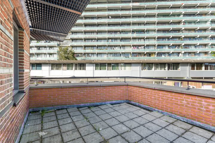 Photo 36 of Humberto Delgadoplein 25