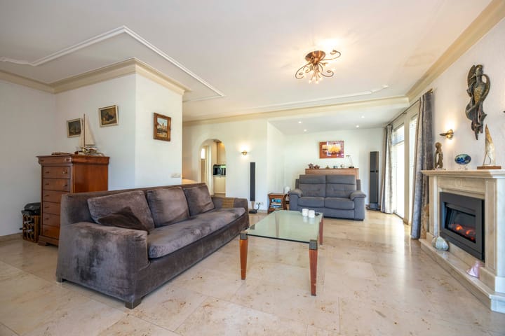 Foto 2 van Genenberg 1-B