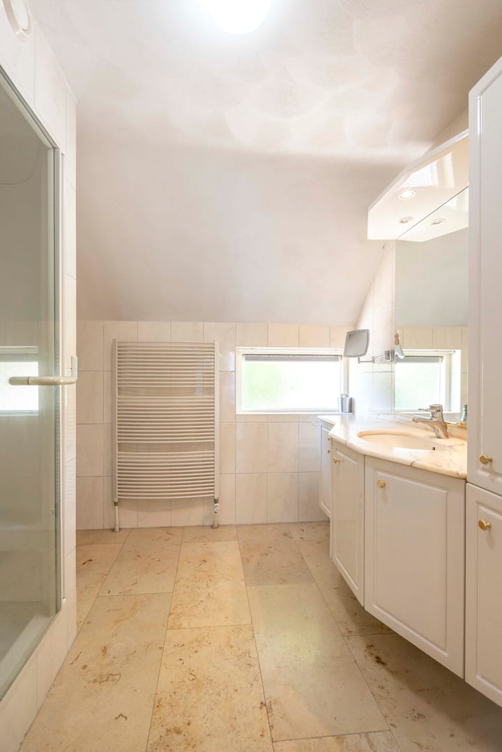 Foto 13 van Genenberg 1-B