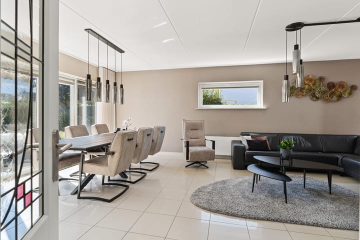 Foto 10 van Karmijnstraat 16