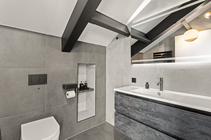 Foto 49 van Karmijnstraat 16