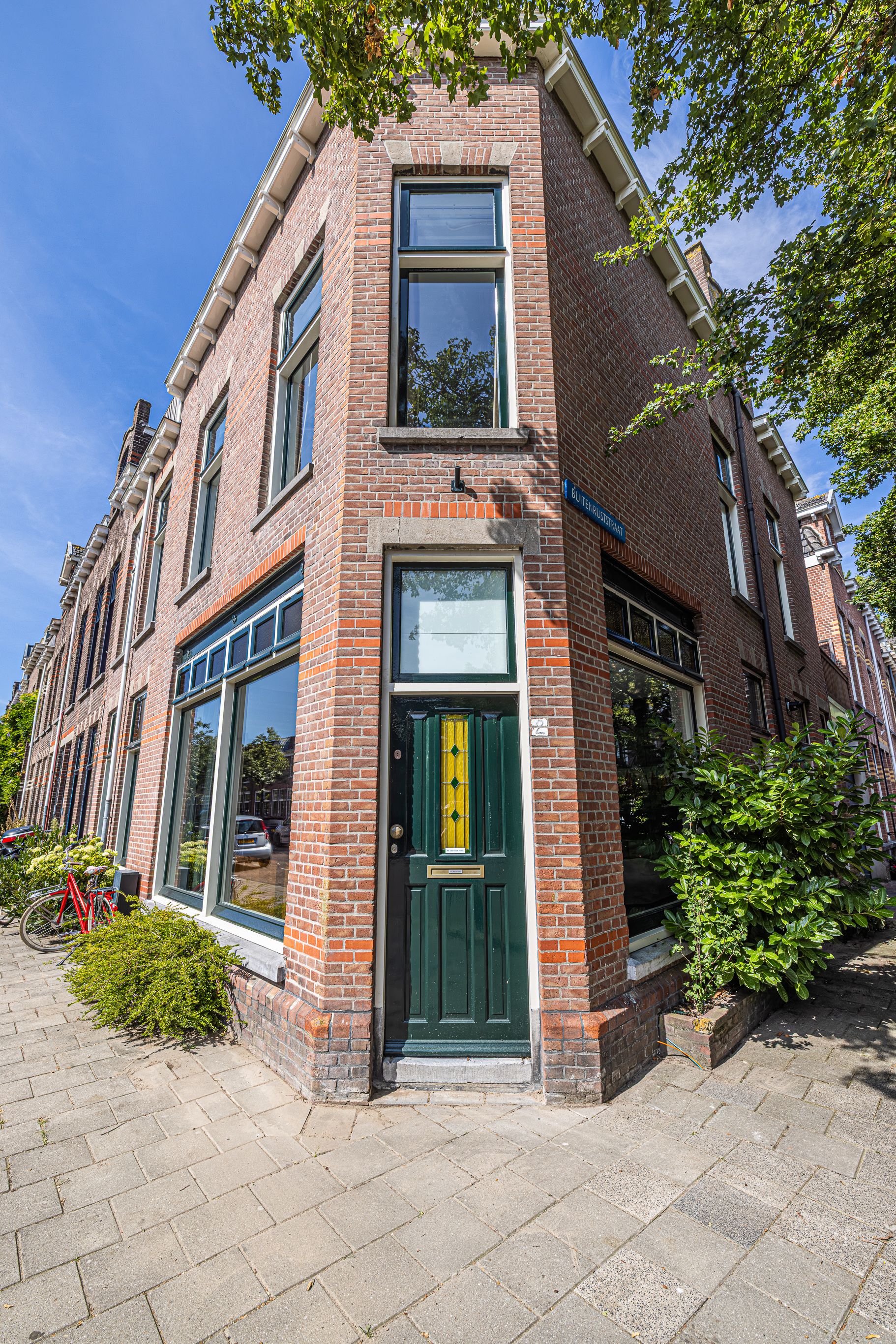 Foto 6 van Buitenruststraat 2