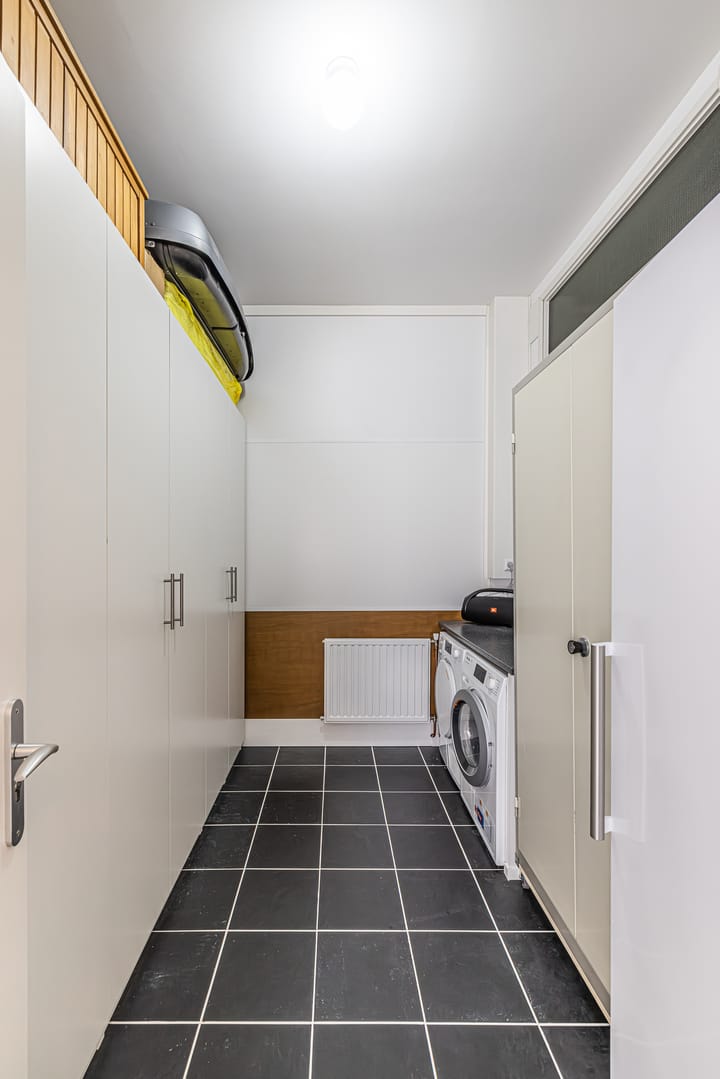 Photo 17 of Buitenruststraat 2