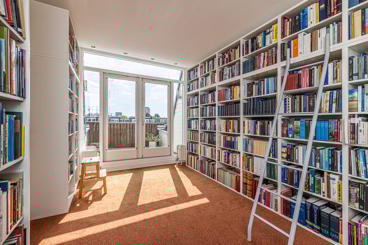 Photo 50 of Buitenruststraat 2