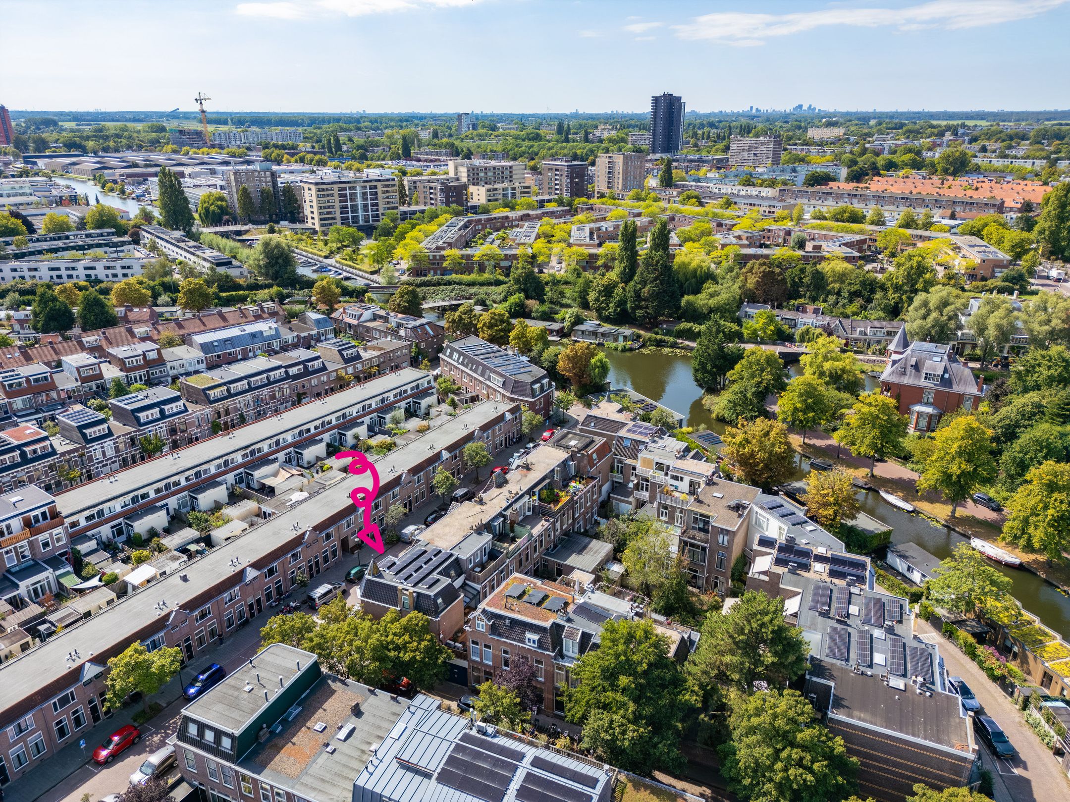 Foto 57 van Buitenruststraat 2