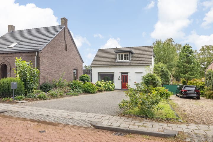 Photo 35 of Pastoor Knippenberghstraat 24