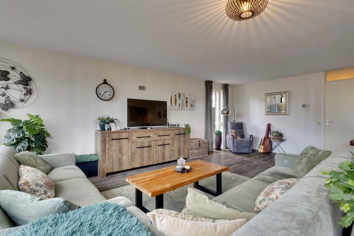 Foto 14 van Bloemwilg 2