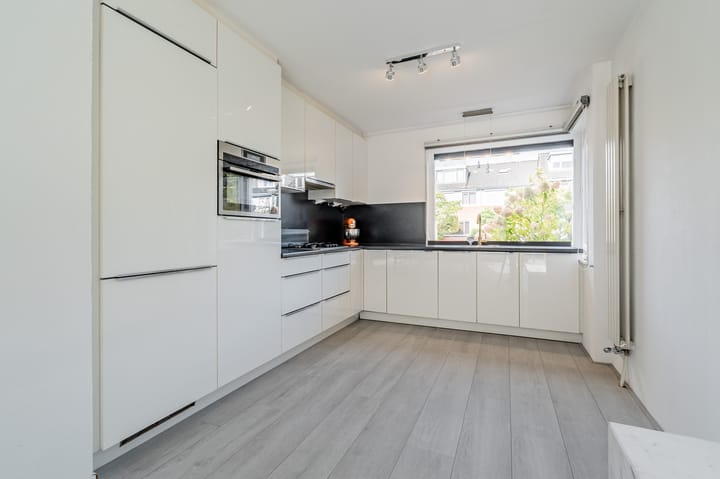 Foto 3 van Ernest Claeslaan 20