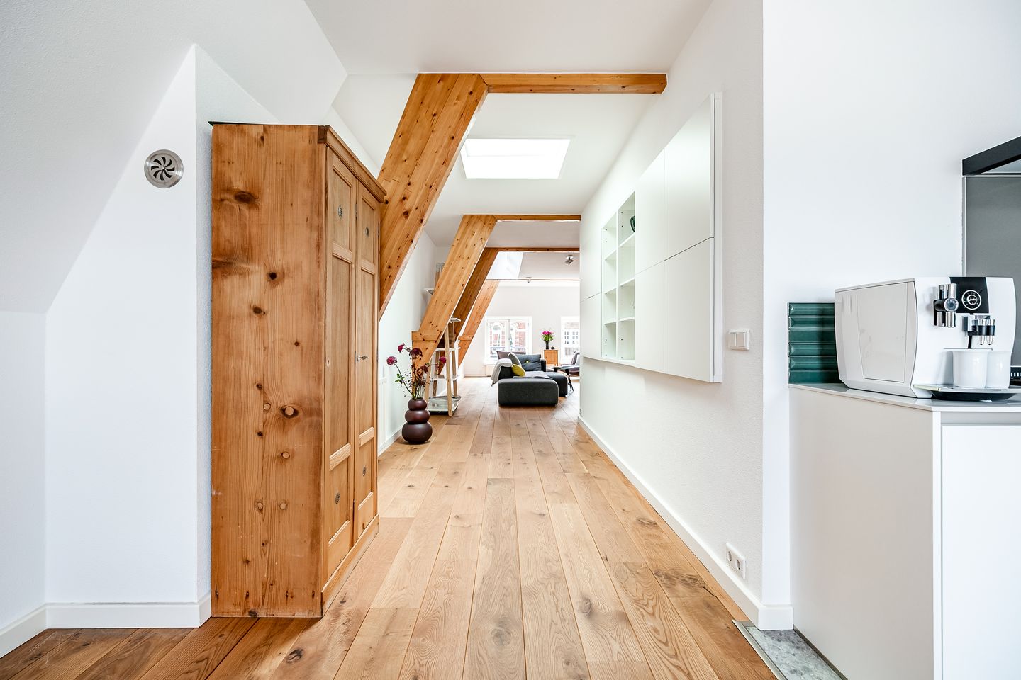 Foto 10 van Vughterstraat 123-D