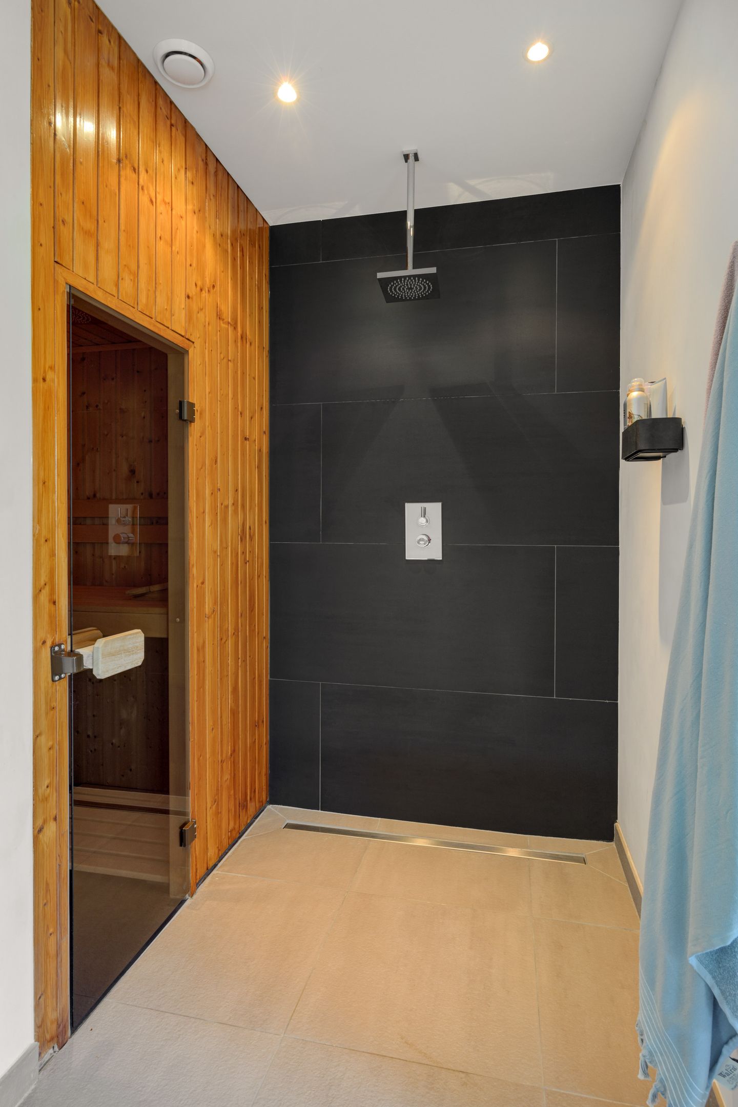 Photo 20 of Liesdaalweg 1