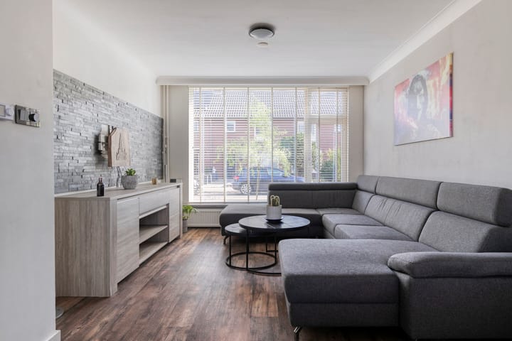 Foto 7 van Kamillestraat 30