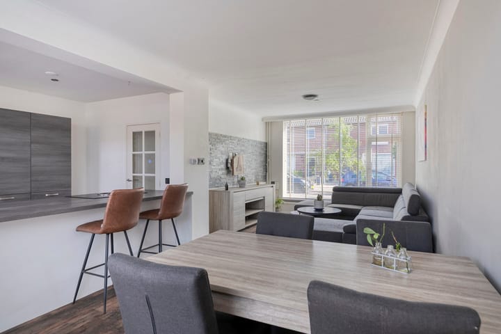 Foto 8 van Kamillestraat 30